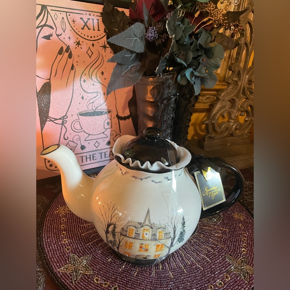 POTTER’S STUDIO Authentique Spooky Night NWT  Witch Ghost Haunted House Teapot